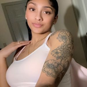 Meet your Posher, Jennell